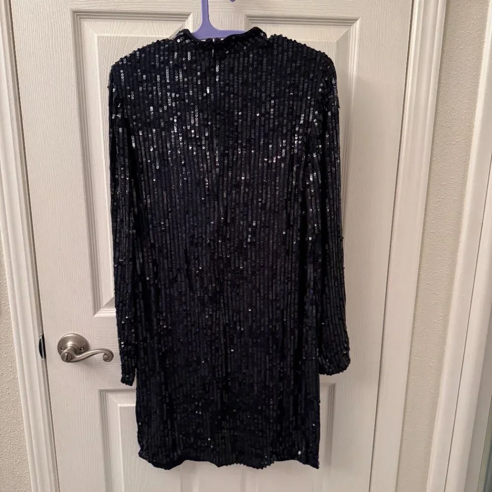 Velvet by Graham & Spencer Veda Sequin Mock Neck Shift Dress - S - Navy